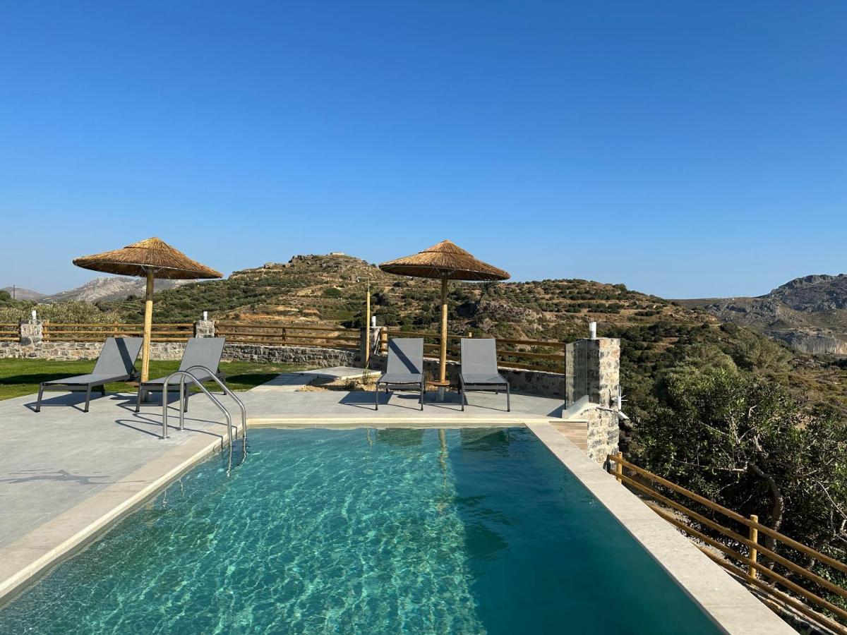פלאקיאס Skyline Iconic Villa מראה חיצוני תמונה