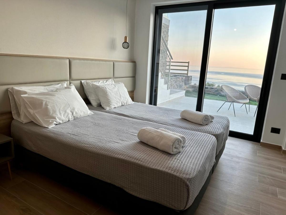 פלאקיאס Skyline Iconic Villa מראה חיצוני תמונה