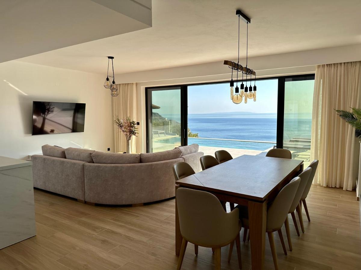 פלאקיאס Skyline Iconic Villa מראה חיצוני תמונה