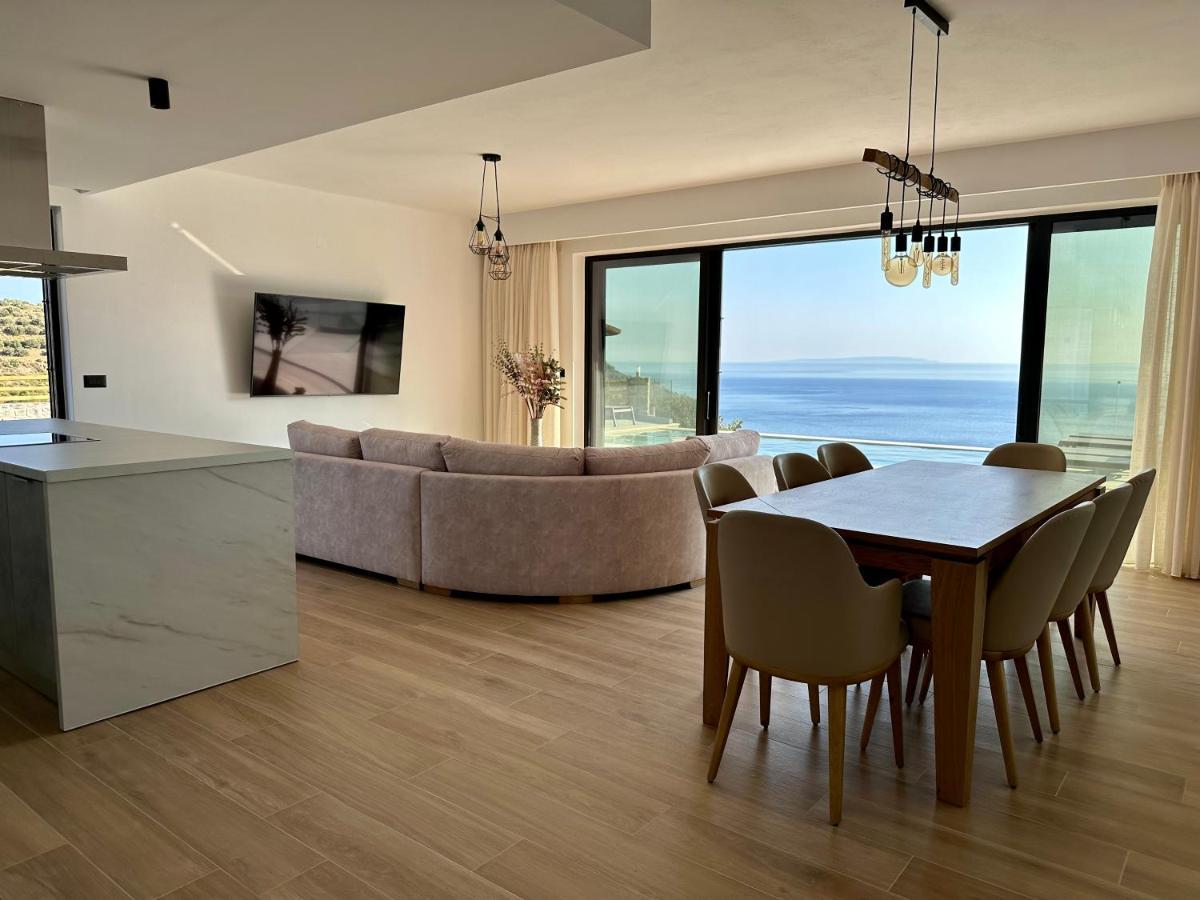 פלאקיאס Skyline Iconic Villa מראה חיצוני תמונה