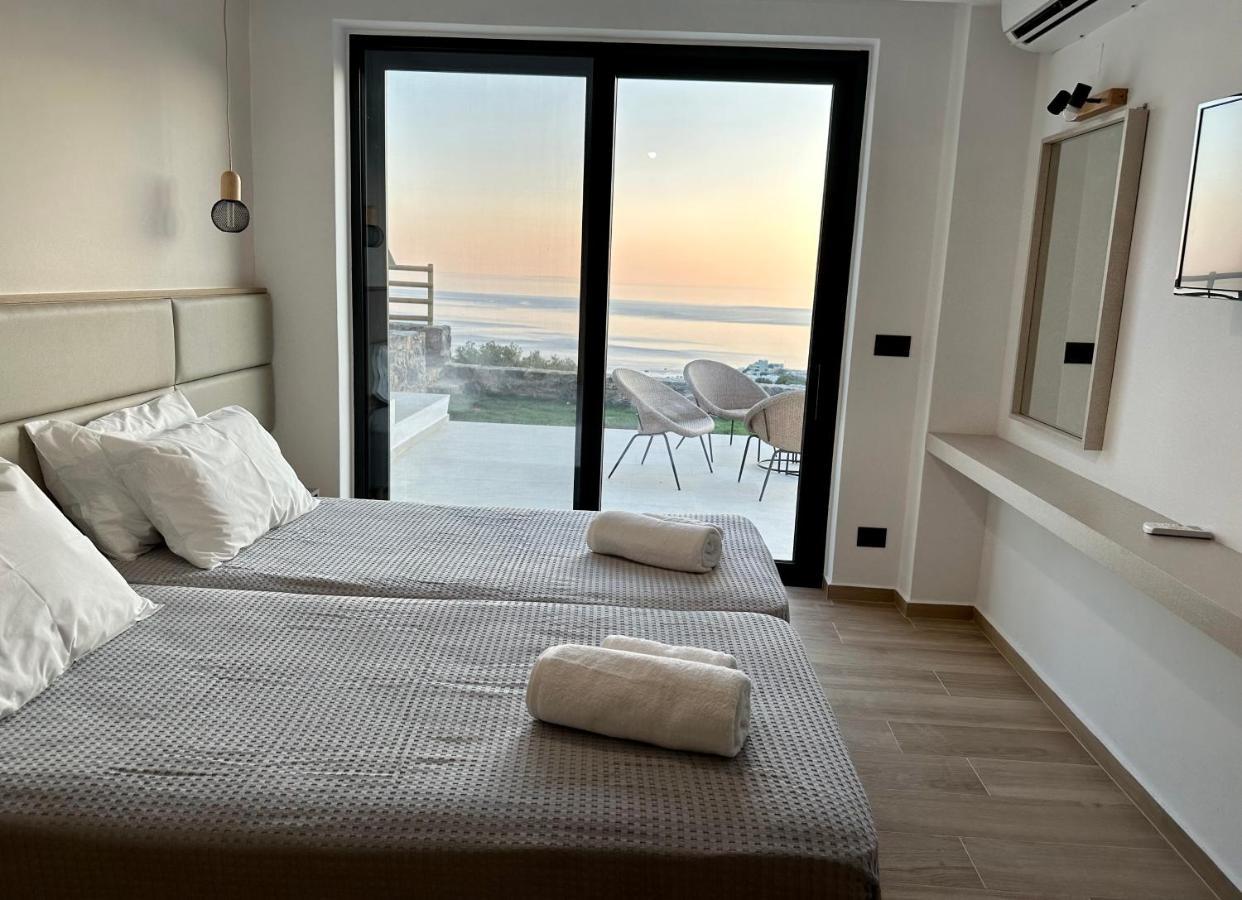 פלאקיאס Skyline Iconic Villa מראה חיצוני תמונה